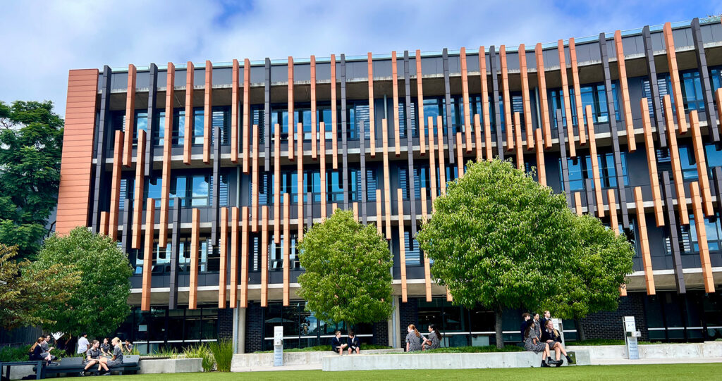 Redlands Recognised as a 2026 5-Star Best School by The Educator